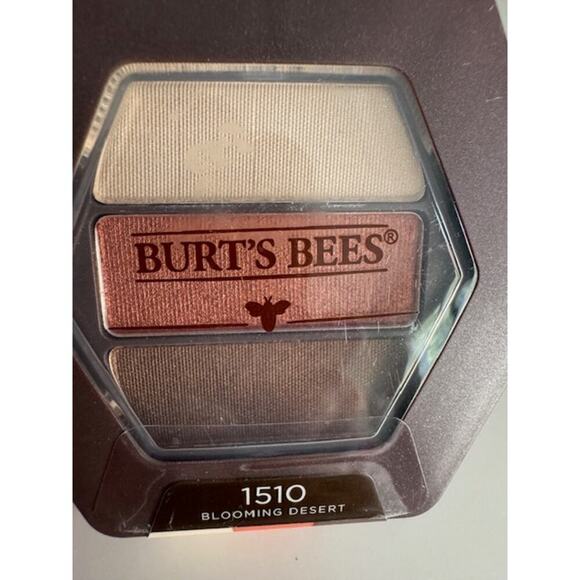 Burt's Bees Blooming Desert 1510 Eye Shadow with Bamboo Palette 0.12oz- New - Picture 3 of 3